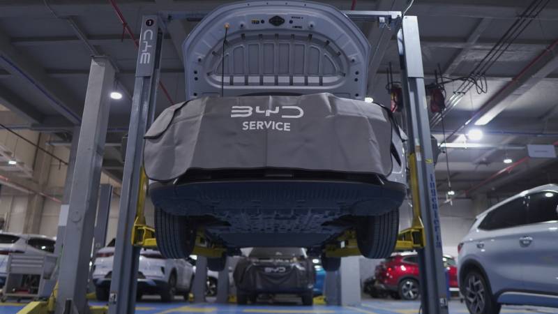 BYD refuerza el servicio posventa en Colombia: tecnología, eficiencia y confianza total en cada mantenimiento