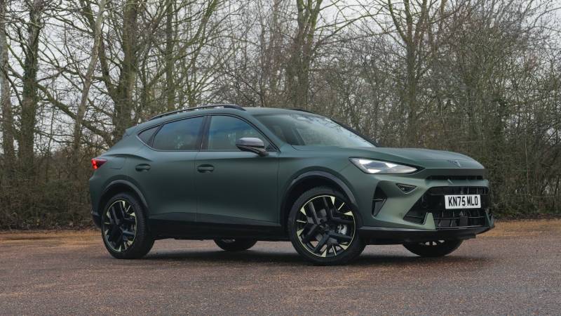 CUPRA rompe récords en Colombia: crecimiento del 10.400% impulsa su ascenso en el mercado premium