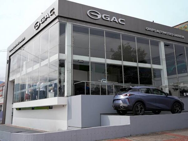 GAC acelera con fuerza en Colombia: crecimiento histórico en 2026, nuevo taxi eléctrico AION ES y expansión estratégica en Bogotá