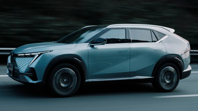 GAC acelera con fuerza en Colombia: crecimiento histórico en 2026, nuevo taxi eléctrico AION ES y expansión estratégica en Bogotá