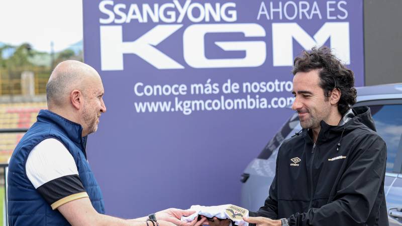 Inter Bogotá y KGM sellan poderosa alianza estratégica para transformar el fútbol y la movilidad en la capital