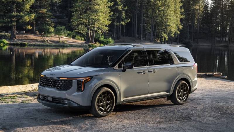 Kia Carnival Híbrida 2026: Impactante y Exclusiva