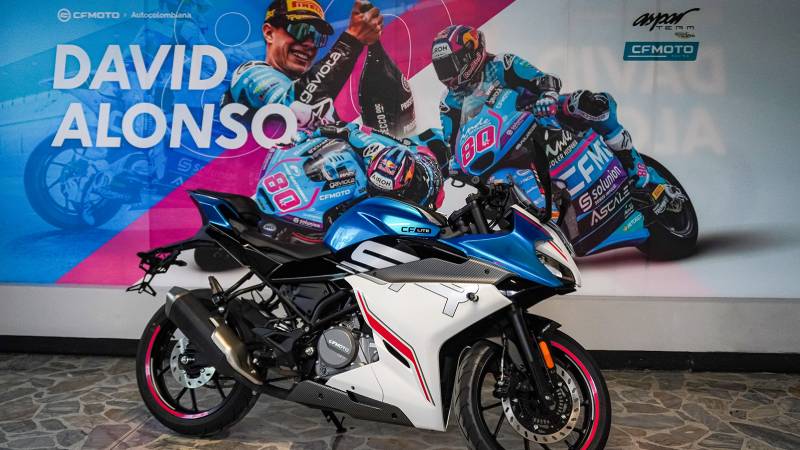 CFMOTO sigue su expansión en Colombia 2026: Conozca la impactante vitrina en el MOTOMALL Envigado