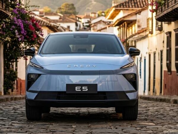 Chery E5 agota preventa en horas: Impacto total en Colombia