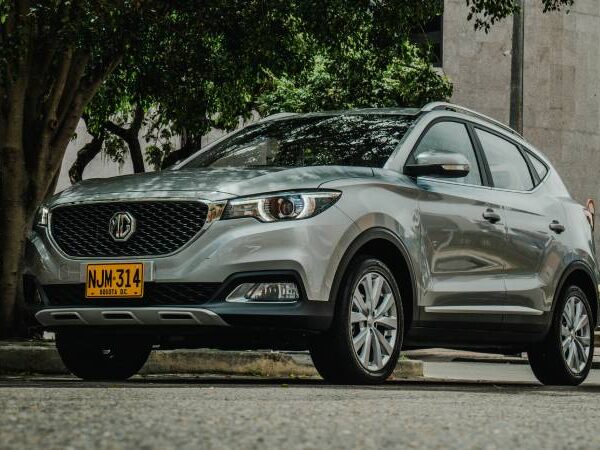 MG, imparable en Colombia: crecimiento récord del 102,4% y liderazgo en movilidad eléctrica accesible