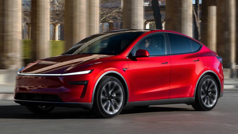 Histórico crecimiento del sector automotor en Colombia: récord de matrículas y auge imparable de vehículos eléctricos en 2026