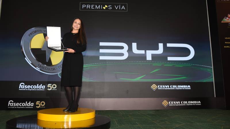 Lo mejor de los Premios Vía 2026: liderazgo, seguridad y sostenibilidad que redefinen la industria automotriz en Colombia