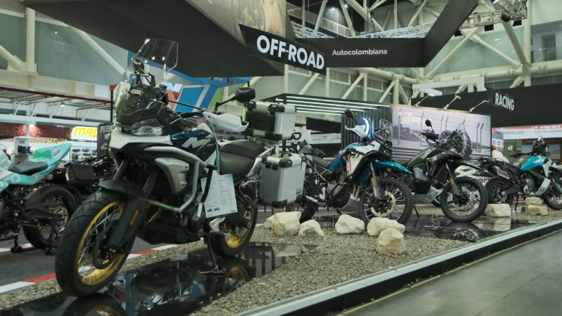 Feria de las Dos Ruedas 2026: CFMOTO brilló con el lanzamiento de CFLITE y sus nuevas motocicletas de aventura