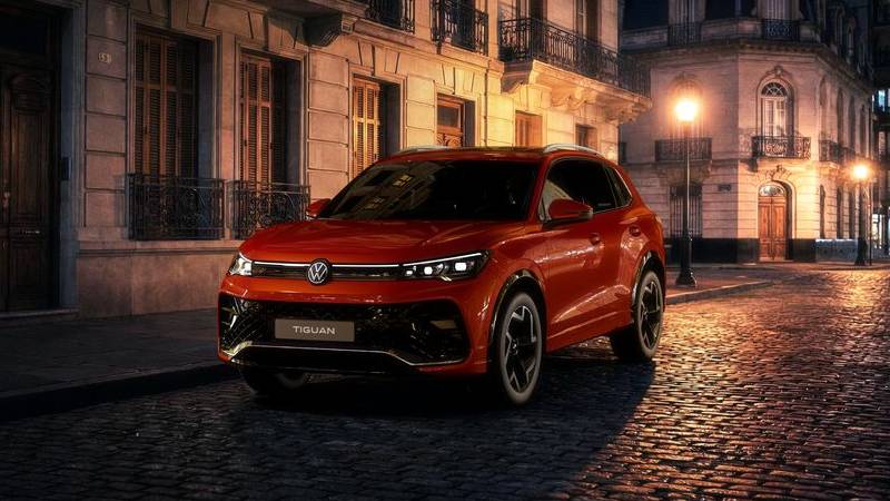 Volkswagen Tiguan MHEV R-Line 2026: así es el nuevo SUV híbrido alemán con IA y lujo premium