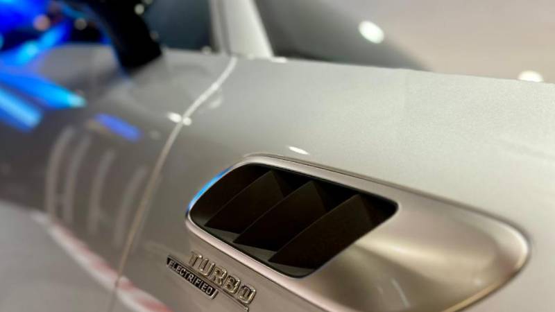 Mercedes-AMG GT 43 Coupé llega a Colombia con tecnología de Fórmula 1 y 416 caballos de potencia