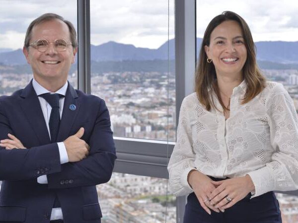 Porsche Colombia: Juan Felipe Bedoya asciende a Volkswagen Latinoamérica y Jessica Passos asume la gerencia general en 2026