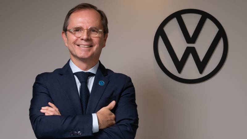 Porsche Colombia: Juan Felipe Bedoya asciende a Volkswagen Latinoamérica y Jessica Passos asume la gerencia general en 2026