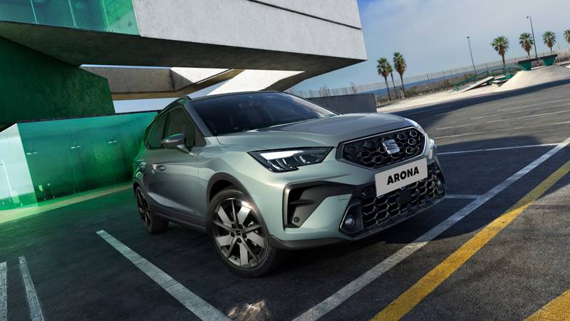 SEAT Ibiza y Arona 2027 llegan renovados a Colombia: diseño, tecnología y precios