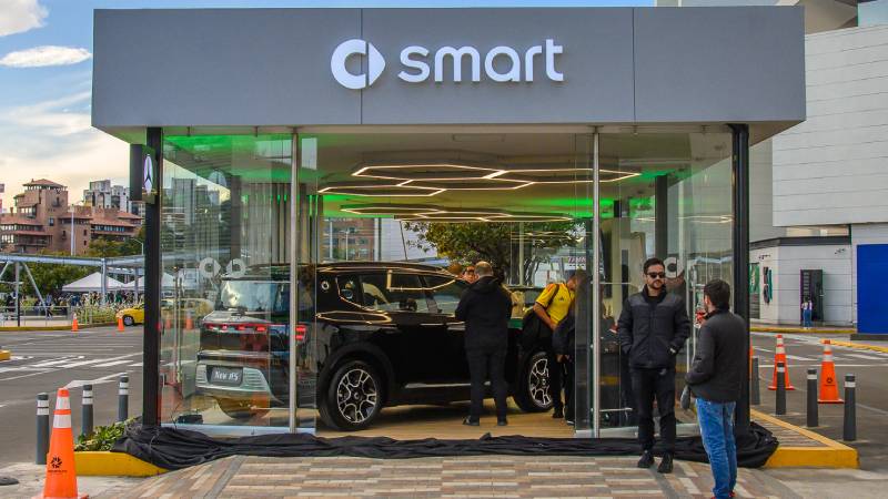 Automercol: Así es la nueva vitrina de smart en Unicentro
