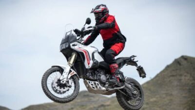 Ducati DesertX V2, la nueva motocicleta Adventure que redefine el off-road y la carretera