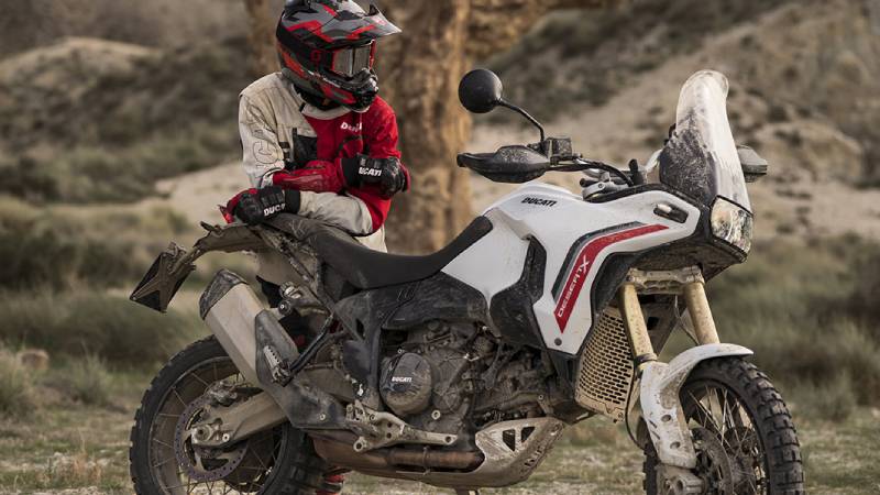 Ducati DesertX V2, la nueva motocicleta Adventure que redefine el off-road y la carretera