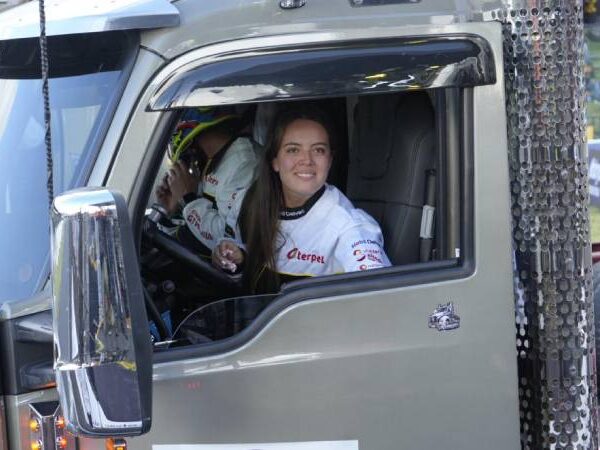 Juliana Castelblanco conquista la primera Copa Femenina Mobil Delvac en el Gran Premio de Tractomulas 2026