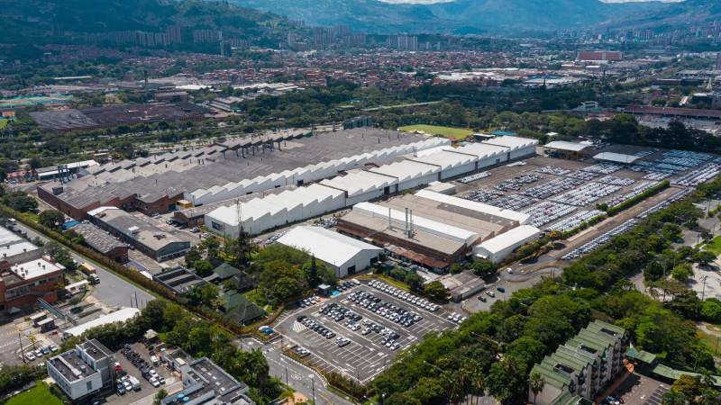 Renault-Sofasa celebra 57 años: la extraordinaria evolución que transformó la industria automotriz en Colombia
