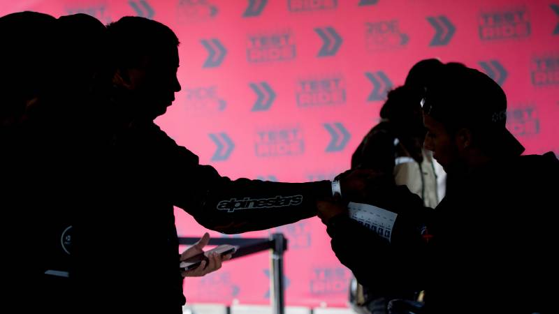 Test Ride Experience 2026 confirma que los colombianos están cambiando la forma de comprar motocicletas