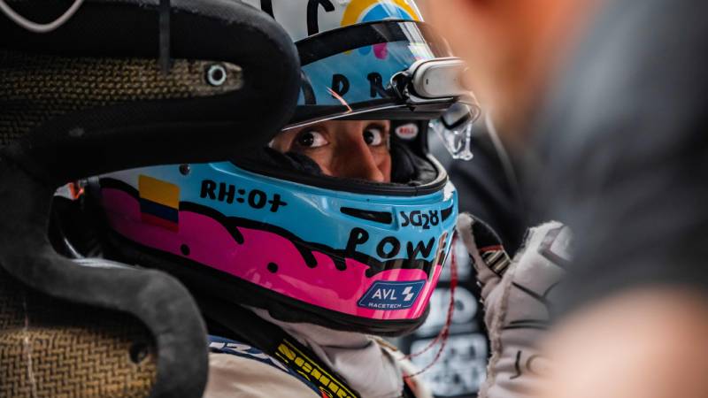 Tatiana Calderón ganó el GT Challenge Américas en Guyana con una espectacular remontada junto a Nacent Racing