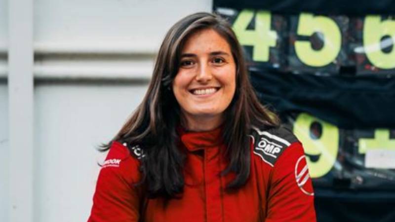 Tatiana Calderón ganó el GT Challenge Américas en Guyana con una espectacular remontada junto a Nacent Racing