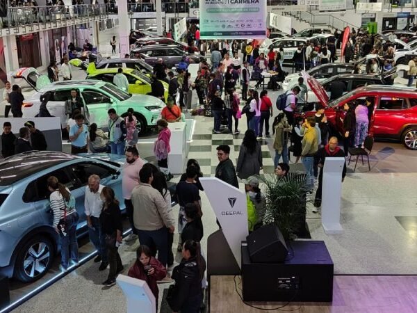 La II ExpoFeria de Vehículos Eléctricos e Híbridos 2026 contará con más de 25 marcas en Bogotá
