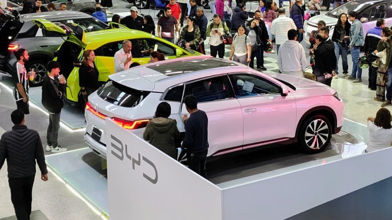 La II ExpoFeria de Vehículos Eléctricos e Híbridos 2026 contará con más de 25 marcas en Bogotá