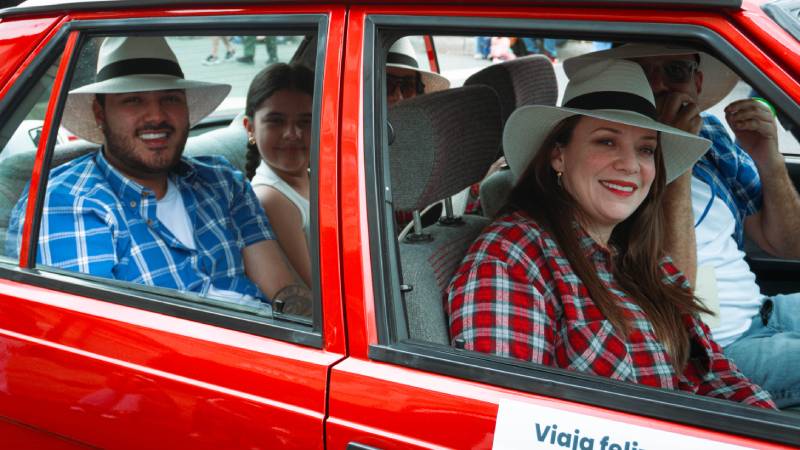 Desfile de Autos Clásicos y Antiguos 2026 en Medellín rendirá homenaje a las Mujeres al Volante