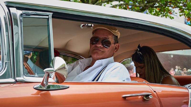 Desfile de Autos Clásicos y Antiguos 2026 en Medellín rendirá homenaje a las Mujeres al Volante