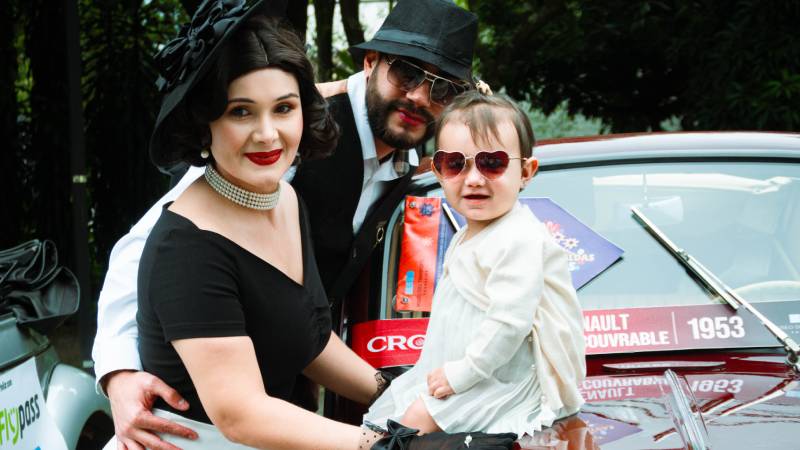 Desfile de Autos Clásicos y Antiguos 2026 en Medellín rendirá homenaje a las Mujeres al Volante