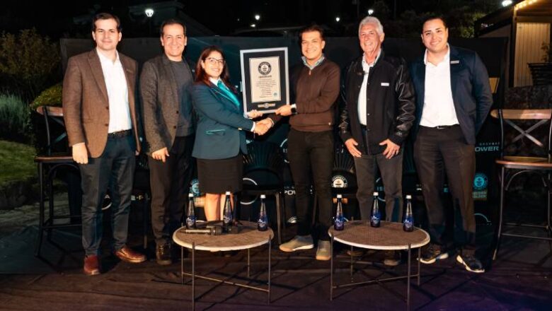 Nissan Qashqai e-POWER logra un Guinness World Records en Colombia tras recorrer 1.980 km sin recarga