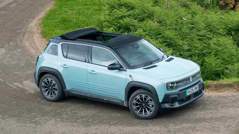 Renault 4 E-Tech eléctrico: el emblemático modelo que vuelve para transformar la movilidad en Colombia