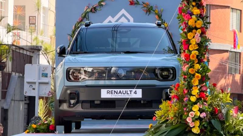 Renault 4 E-Tech eléctrico: el emblemático modelo que vuelve para transformar la movilidad en Colombia