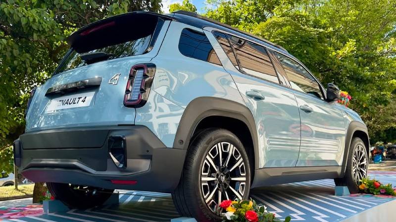 Renault 4 E-Tech eléctrico: el emblemático modelo que vuelve para transformar la movilidad en Colombia